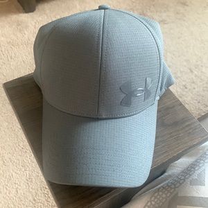Under Armour hat